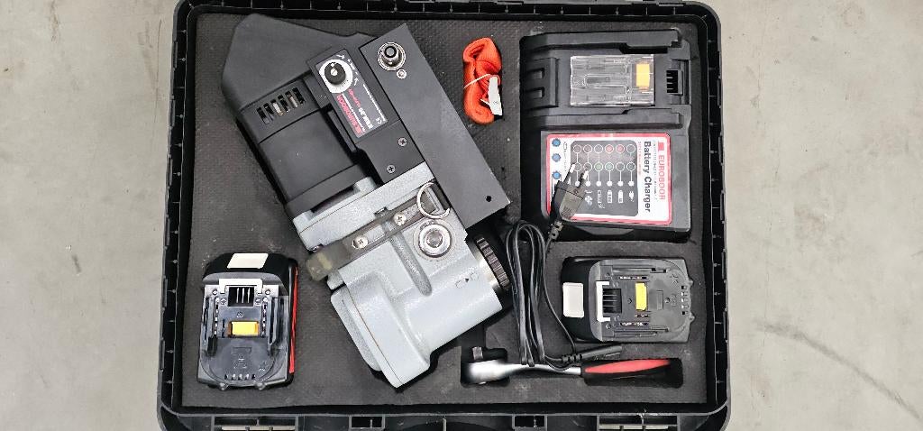 Euroboor draadloze magneet kernboormachine EBM.36+LP/P-18V, Ophalen of Verzenden, Zo goed als nieuw, 600 watt of meer, Overige typen