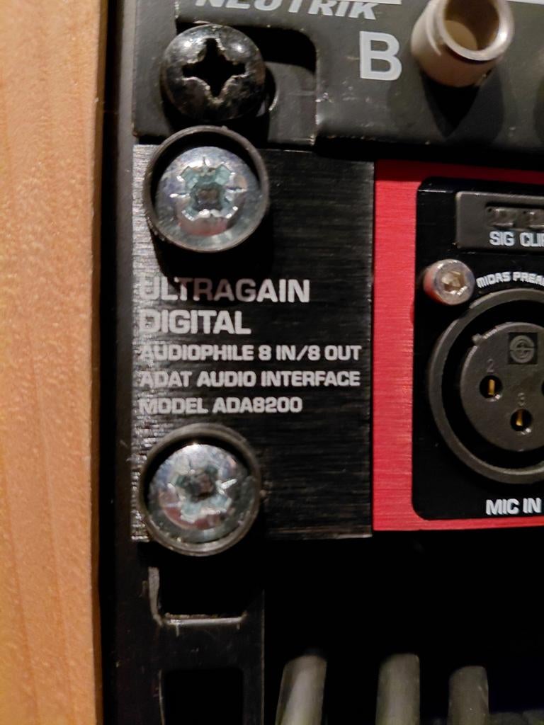 Behringer ADA8200 Ultragain Digital - Perfecte Conditie, Ophalen of Verzenden, Zo goed als nieuw, Audio