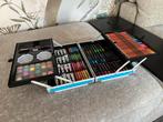 Grote knutselkoffer met verf, stiften en potloden, Hobby en Vrije tijd, Schilderen, Ophalen of Verzenden, Gebruikt, Overige typen