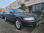 Volvo XC70 2.5T AWD Summum |Dealer Onderhouden! | Trekhaak |, Automaat, 1800 kg, Beige, XC70