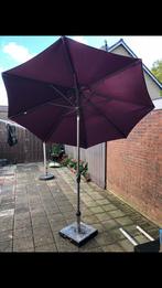 Een mooi parasol met graniet voet. 270 cm diameter, Ophalen, Zo goed als nieuw, Parasolvoet