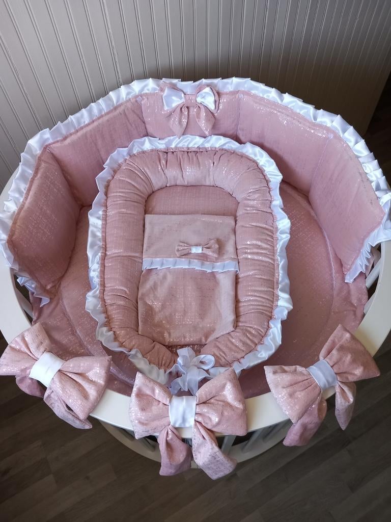2x Oud Roze Box Aankleding Set met Baby Nestje & Dekentje, Kinderen en Baby's, Boxen, Ophalen of Verzenden, Zo goed als nieuw