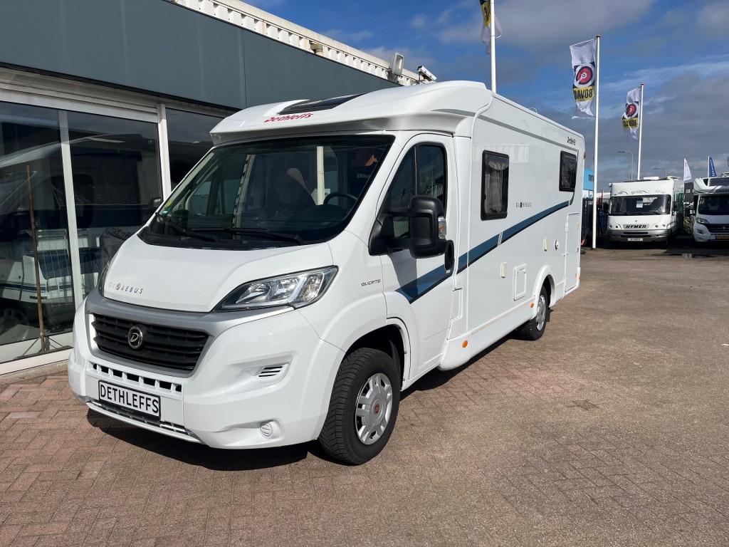 Dethleffs Globebus  Levelsysteem Enkele bedden Airco Cruise, Caravans en Kamperen, Campers, Erwin Hymer Group, Holzstraße 19 D-88339 Bad Waldsee Germany