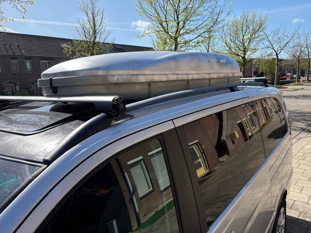 Gebruite grote: dakkoffer met twee sleutels 220/60b, Auto diversen, Dakkoffers, Ophalen of Verzenden, Zo goed als nieuw