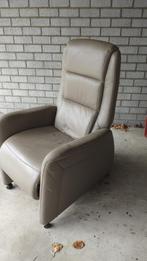 Relaxfauteuil beige, Huis en Inrichting, Fauteuils, Ophalen, Zo goed als nieuw, 50 tot 75 cm, Leer