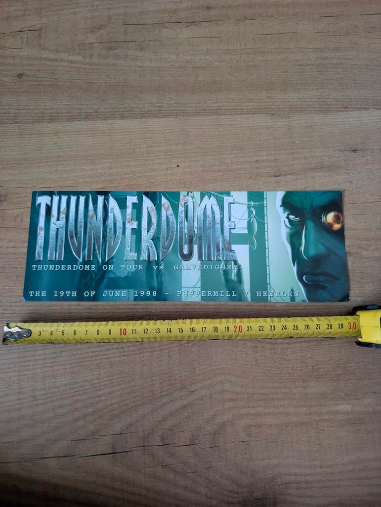 1998 Thunderdome vs gravedigger on tour flyer, Ophalen of Verzenden, Muziek