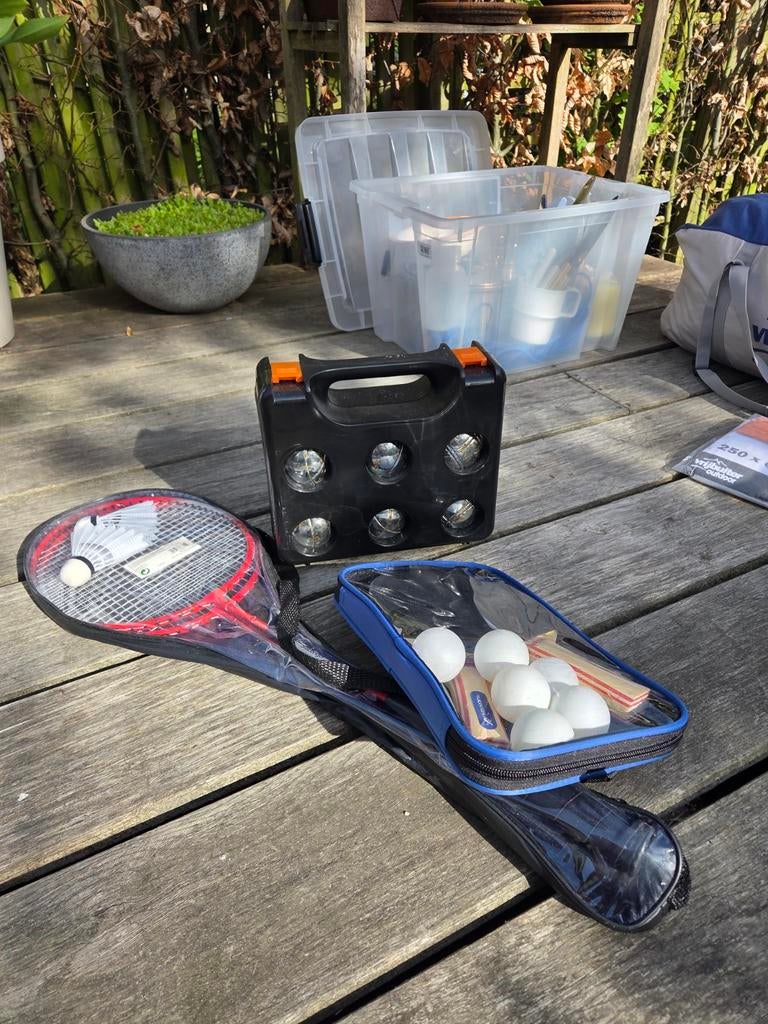 Camping spellen set: badminton, tafeltennis, jeu de boules, Ophalen
