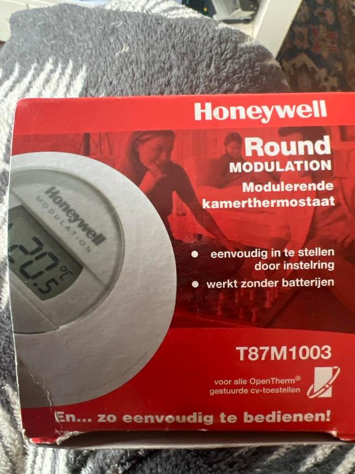 Honeywell Round Modulation Kamerthermostaat T87M1003, Doe-het-zelf en Verbouw, Thermostaten, Nieuw, Slimme thermostaat, Ophalen of Verzenden