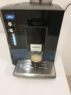Siemens EQ5 Macchiato Plus, Witgoed en Apparatuur, Koffiezetapparaten, Ophalen, Afneembaar waterreservoir, Gebruikt, 10 kopjes of meer