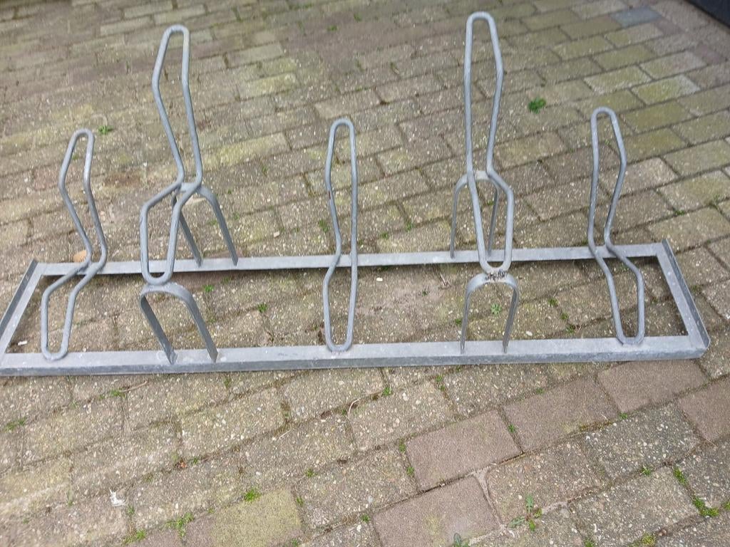 Fietsenrek 5 fietsen, Fietsen en Brommers, Fietsaccessoires | Fietsenrekken, Ophalen
