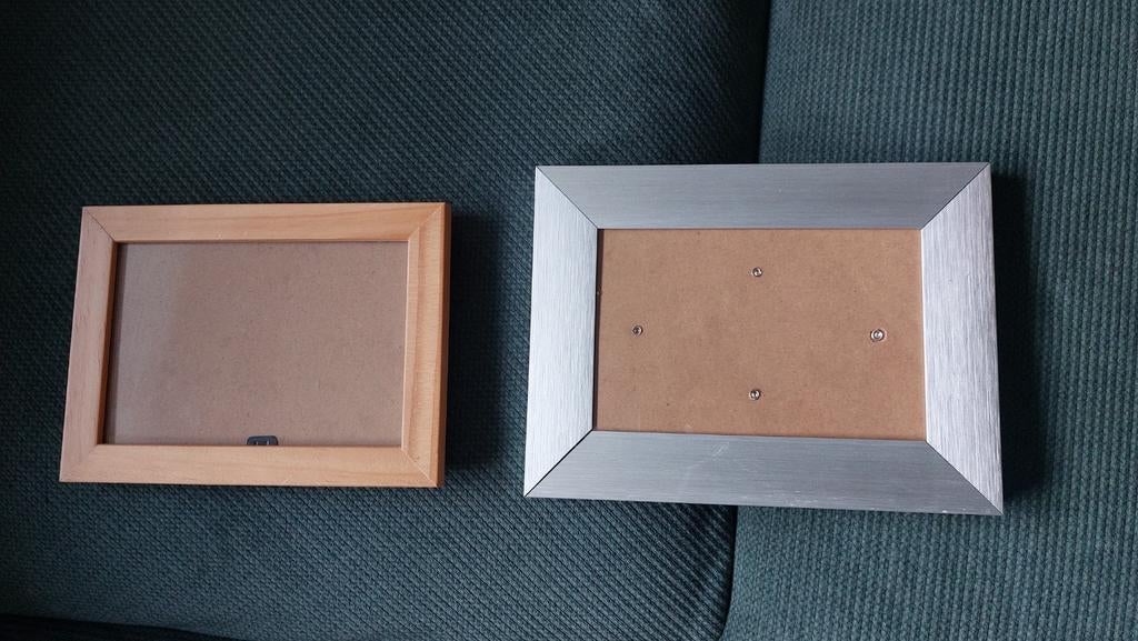 2 fotolijstjes, zilver en hout, Audio, Tv en Foto, Fotografie | Fotolijsten, Ophalen of Verzenden