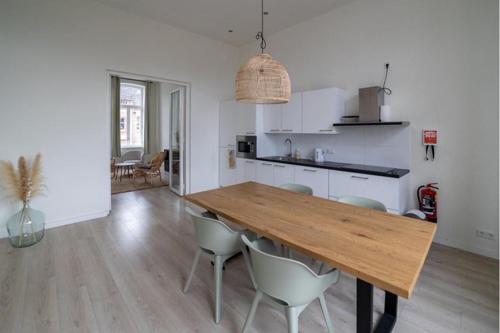 NIEUW! Woonruimte te huur Godsweerdersingel, Roermond, Huizen en Kamers, Huizen te huur