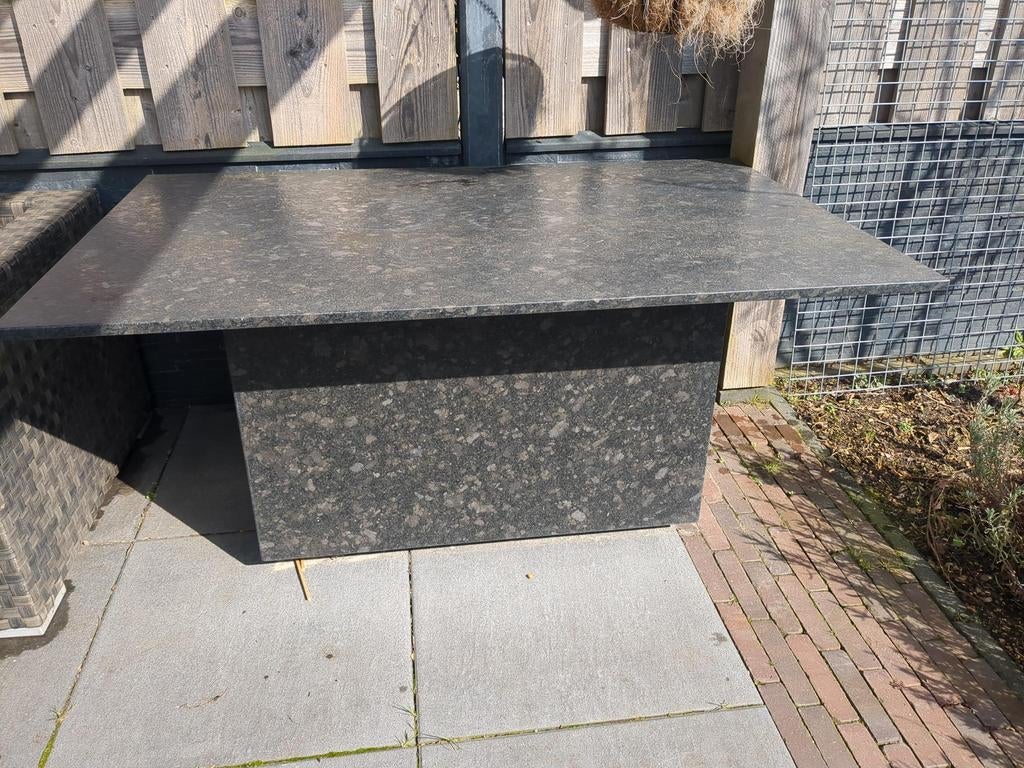 Granieten tuintafel, Ophalen, Zo goed als nieuw, Rechthoekig, Overige materialen
