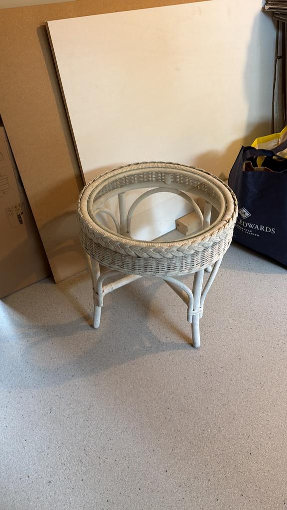 Brocante bijzettafel, Huis en Inrichting, Tafels | Bijzettafels, Ophalen of Verzenden, Rond, Minder dan 55 cm, 45 tot 60 cm