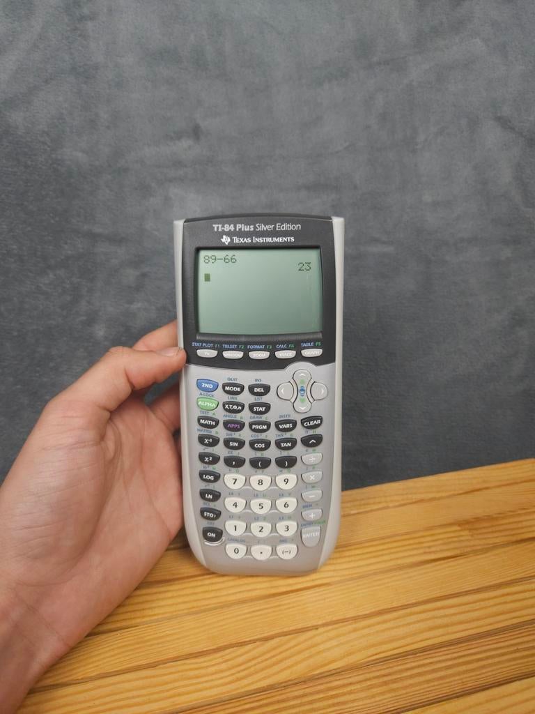 Texas Instruments Grafische Rekenmachine TI-84 Plus Silver, ., Zo goed als nieuw, ., .