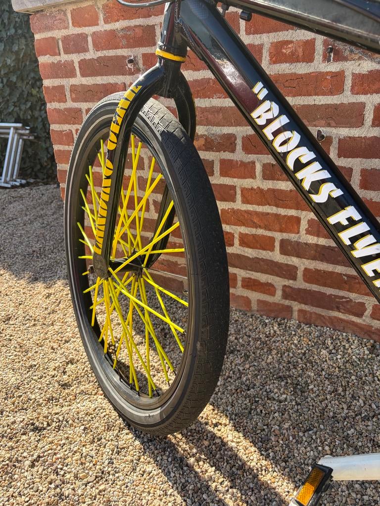 26 inch Weeley fiets Blocks Flyer - Zwart/Geel, 24 inch of meer, Gebruikt, Staal, V-brakes