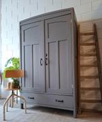 Vintage/Brocante grijze kledingkast, Landelijke buffetkast, Ophalen of Verzenden, Zo goed als nieuw, 150 tot 200 cm, 50 tot 75 cm