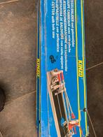 Kinzo Tegelsnijder met Gatenboor, Doe-het-zelf en Verbouw, Ophalen of Verzenden, Zo goed als nieuw