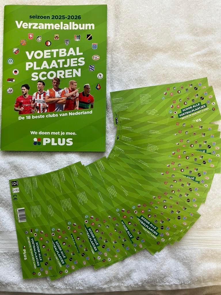 Voetbalplaatjes album PLUS en plaatjes, Verzamelen, Plus, Ophalen of Verzenden