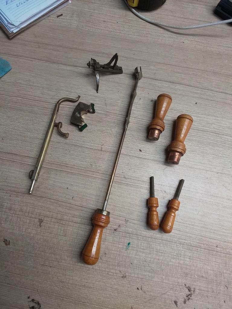 15044) viool bouw div hulpstukken, Ophalen of Verzenden