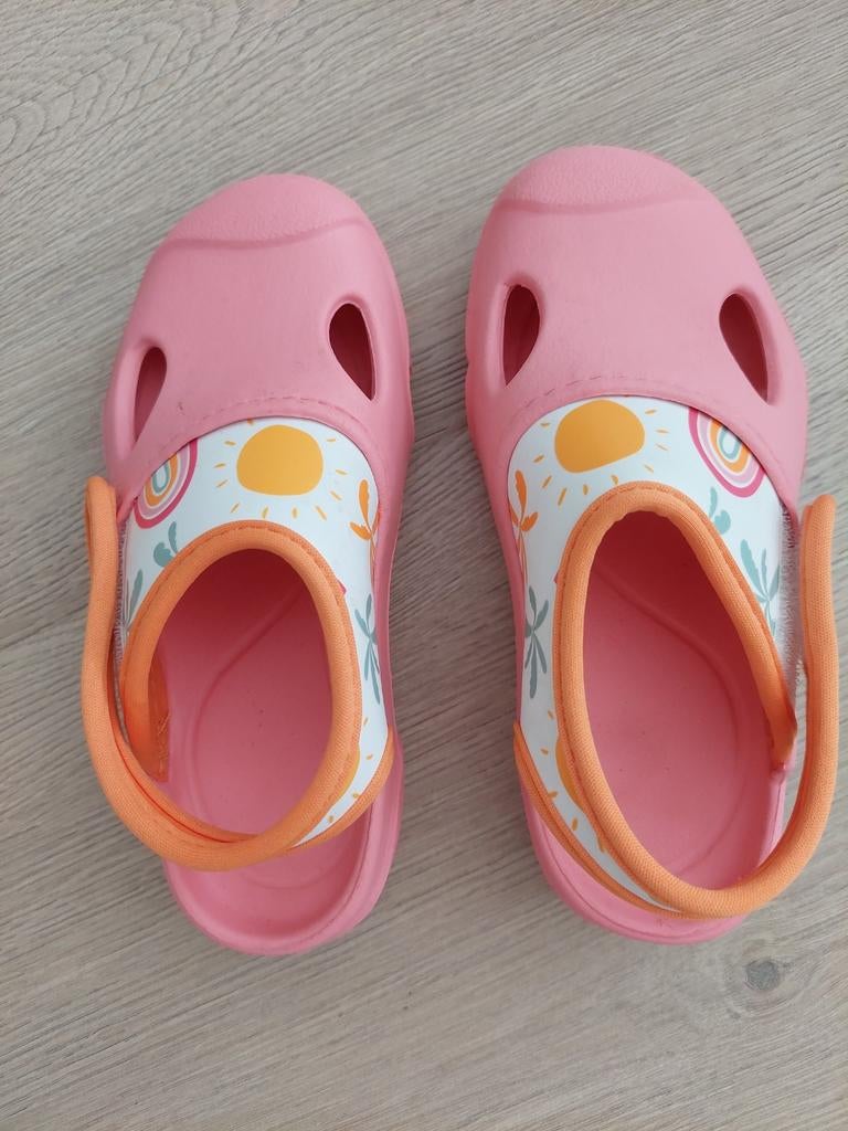 Roze waterschoentjes Decathlon, Kinderen en Baby's, Kinderkleding | Schoenen en Sokken, Meisje, Schoenen, Decathlon, Ophalen of Verzenden