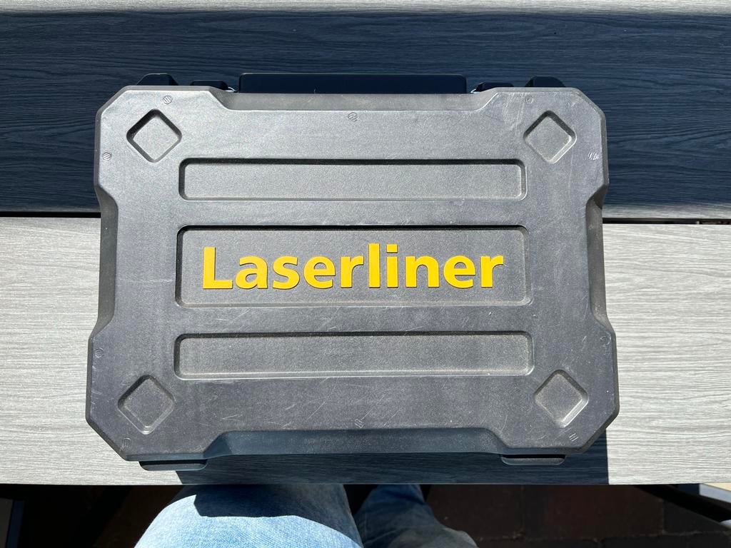 Laserliner CompactCross-Laser Pro met statief Zgan, Doe-het-zelf en Verbouw, Ophalen of Verzenden, Zo goed als nieuw, Licht