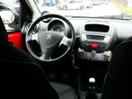 Peugeot 107 1.0 Active 3-deurs 2e eigenaar Airco Zuinig 1 op, Voorwielaandrijving, Euro 5, Stof, Gebruikt