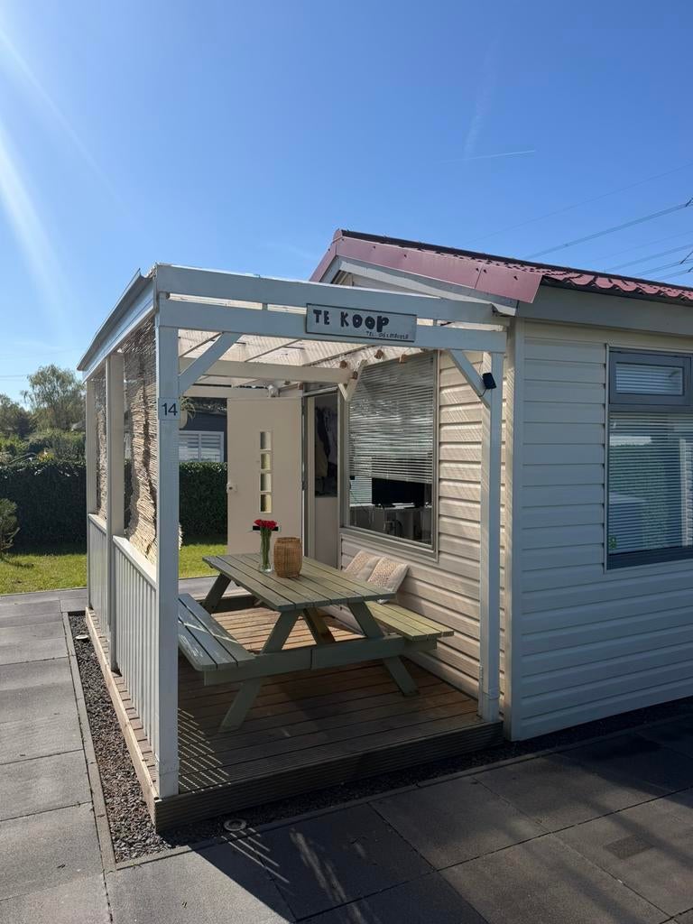 Vakantiehuisje op vakantiepark Kruiningergors, Tuin