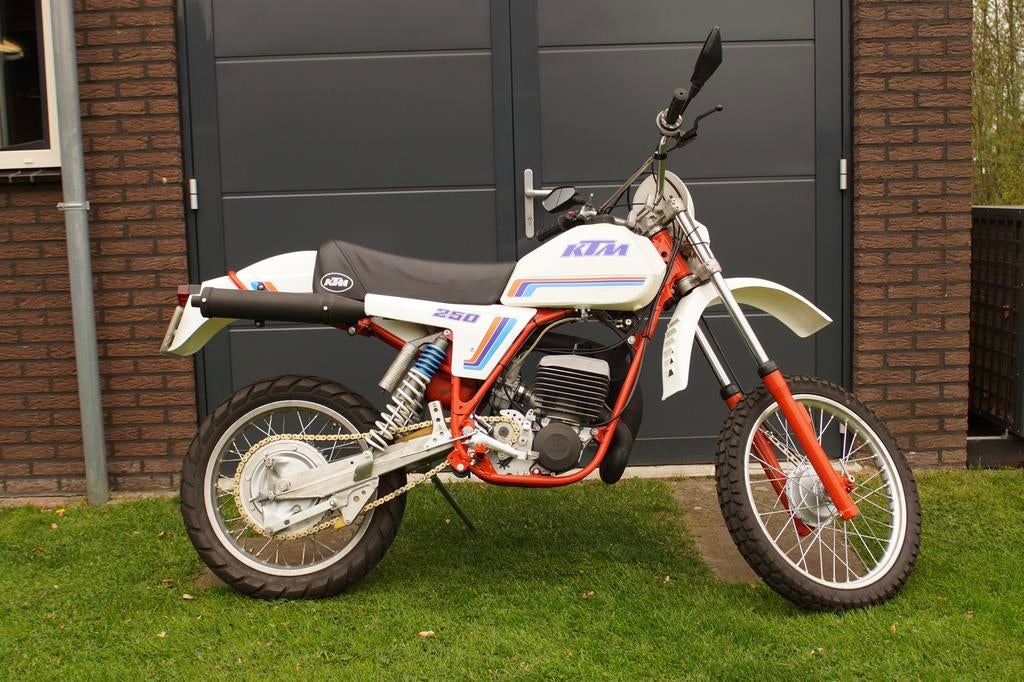 KTM GS250 1981 met kenteken, Motoren, 250 cc, Enduro, 1 cilinder