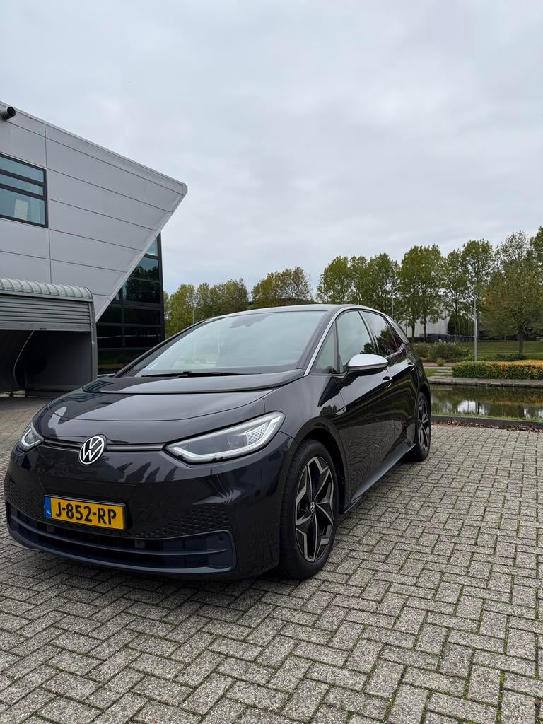 Volkswagen ID.3 Pro 2020 | 210 PK | Trekhaak | Matrix | Vol, 34 min, 1694 kg, 95 pk, 375 min