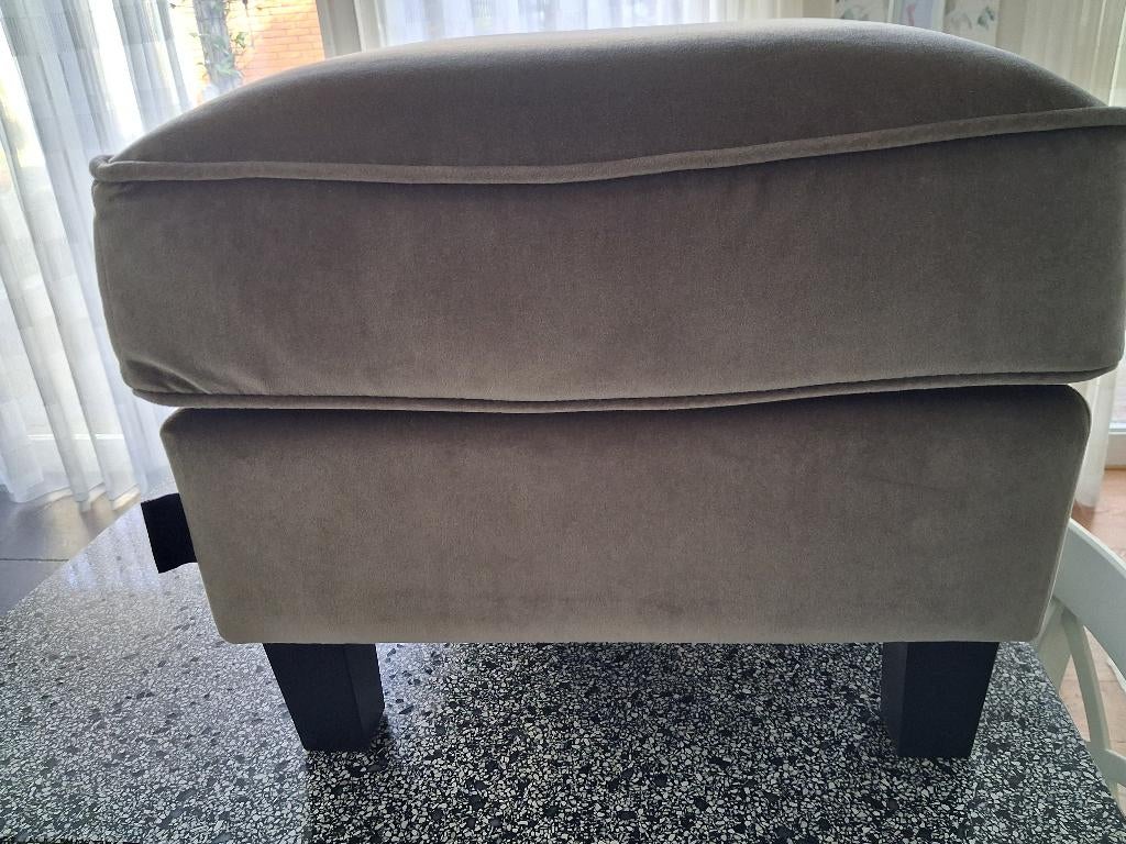 Hocker  beige, Huis en Inrichting, Banken | Voetenbanken en Poefen, Ophalen, Klassiek, Zo goed als nieuw, Stof