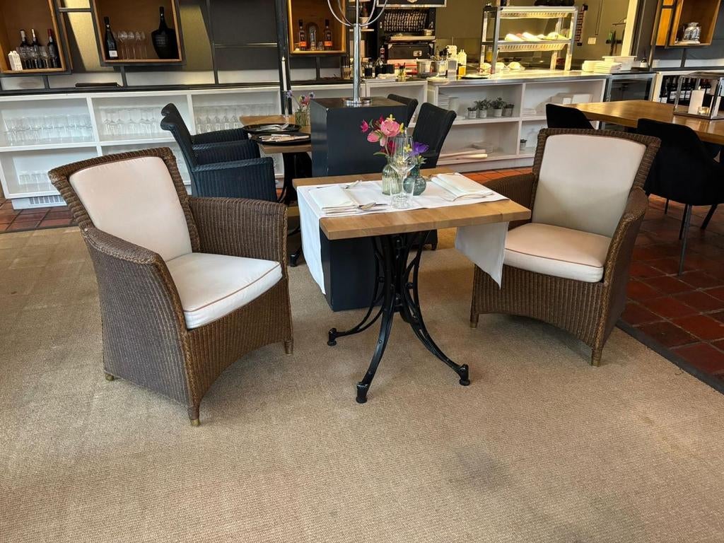 Lloyd loom chairs  2 stuks, Ophalen of Verzenden, Gebruikt, Bruin, Twee