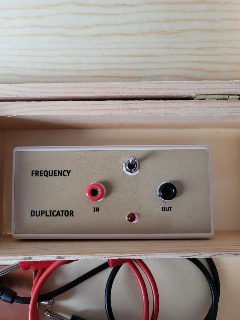 Frequentie duplicator, Ophalen of Verzenden, Zo goed als nieuw