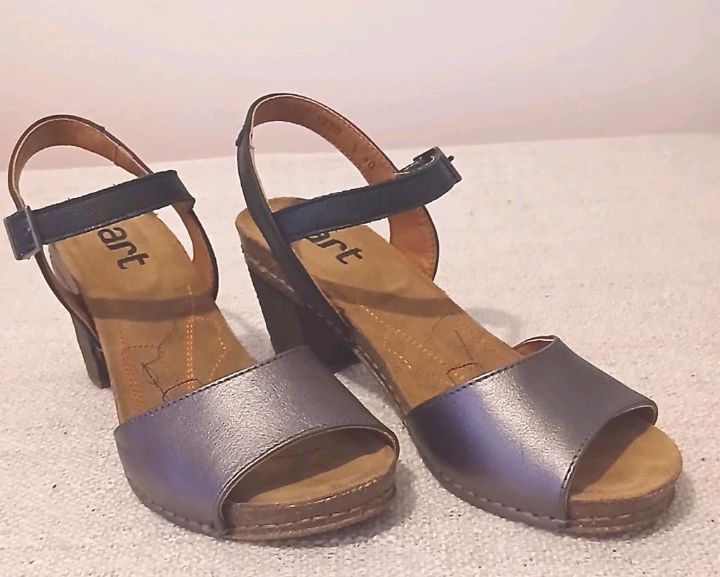 Art sandalen met hak van leer - Maat 40, Art, Overige kleuren, Zo goed als nieuw, Sandalen of Muiltjes