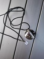 Swarovski ketting met lipgloss, Ophalen of Verzenden, Zo goed als nieuw, Sieraad of Horloge