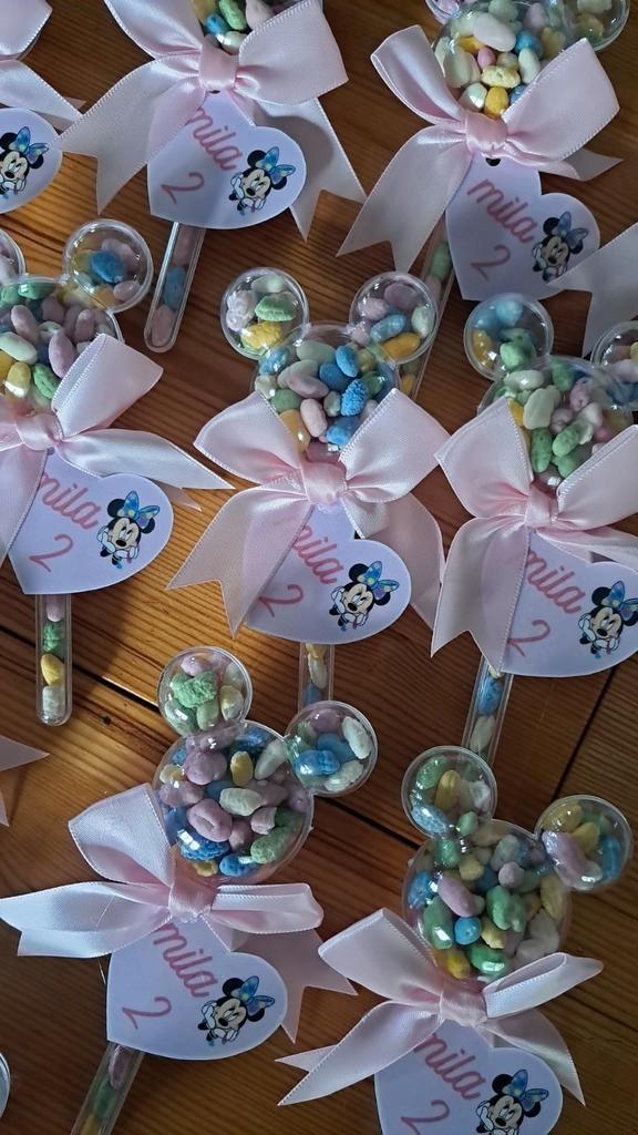Trakatie Minnie Mouse plexivorm, Hobby en Vrije tijd, Feestartikelen, Nieuw, Feestartikel, Verjaardag, Ophalen of Verzenden