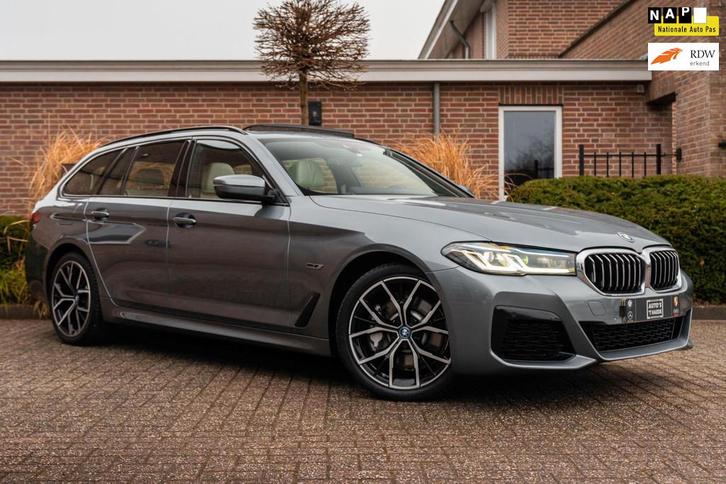 BMW 5-serie Touring 530e Business Edition Plus M-Sport Laser, Auto's, BMW, Bedrijf, Te koop, 5-Serie, ABS, Achteruitrijcamera