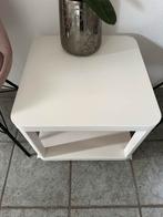 IKEA Tingby Bijzettafel op Wielen, Minder dan 55 cm, Vierkant, Zo goed als nieuw, Modern