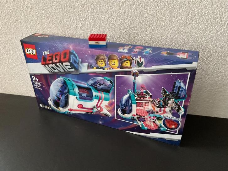 LEGO 70828 | Uitklap Feestbus | The LEGO Movie 2, Kinderen en Baby's, Speelgoed | Duplo en Lego, Nieuw, Lego, Complete set, Ophalen of Verzenden