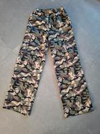 Camouflage broek / CARNAVAL Maat S /164, Carnaval, Ophalen of Verzenden, Zo goed als nieuw, Kleding