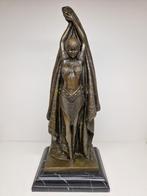 Art Deco bronzen sculptuur Antinea, D.H. Chiparus., Antiek en Kunst, Antiek | Koper en Brons, Ophalen of Verzenden, Brons