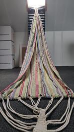 Kleurige hangmat met bevestigingsmateriaal, Ophalen of Verzenden, Zo goed als nieuw