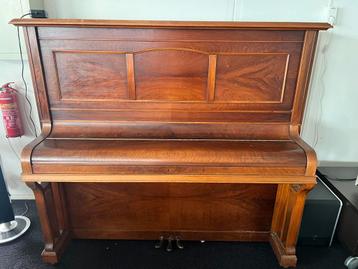 Hamilton Piano - Klassiek en Betaalbaar beschikbaar voor biedingen