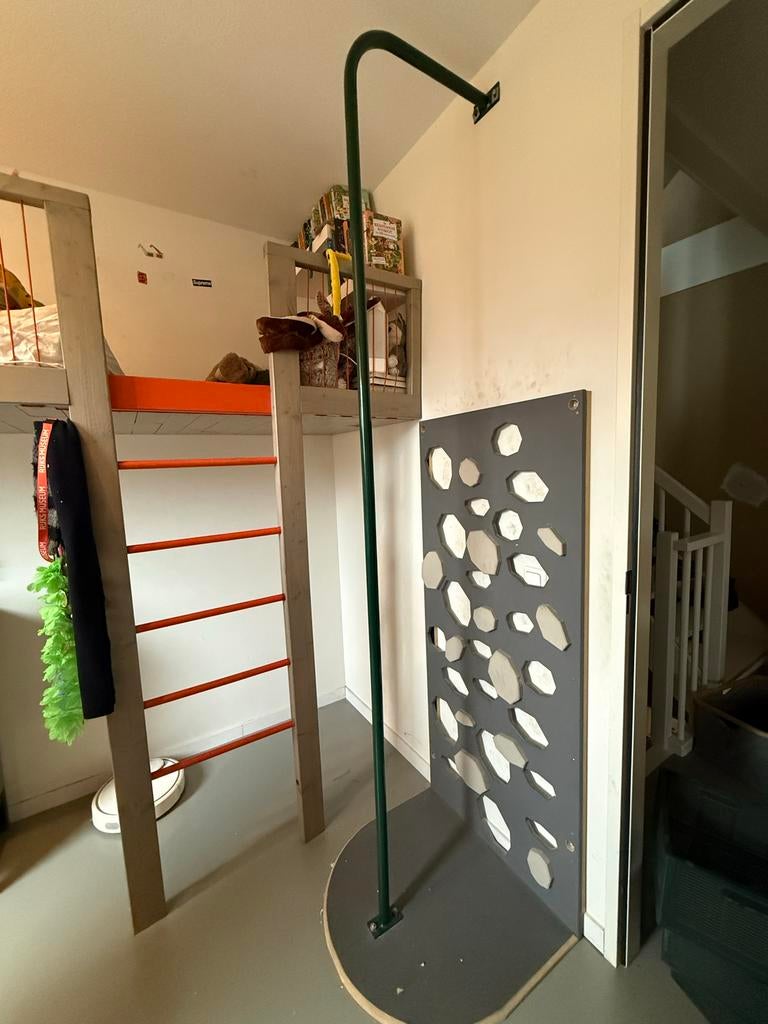 Glijpaal voor klimrek of kinderkamer, Ophalen, Zo goed als nieuw, Glijbaan