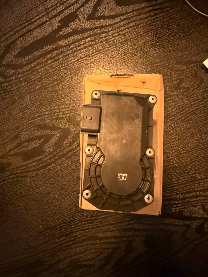 Gasklephuis Renault Clio 1.2 2008, Auto-onderdelen, Motor en Toebehoren, Renault, Gebruikt, Ophalen