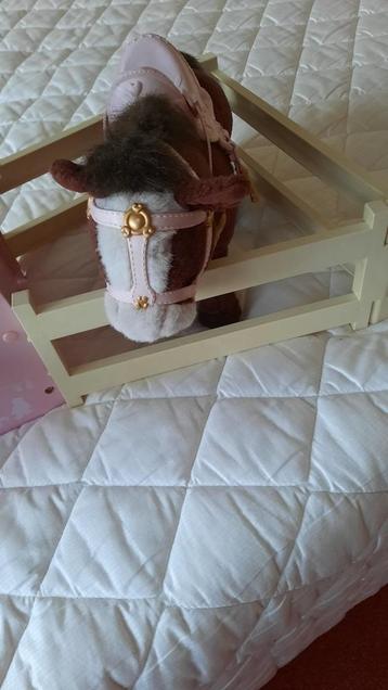 baby born paard met stal  beschikbaar voor biedingen