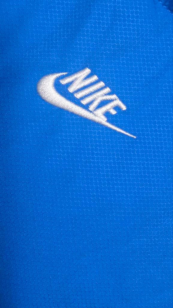 Blauw Nike Bodywarmer Nieuwe maat XL., Kleding | Heren, Bodywarmers, Nieuw, Maat 56/58 (XL), Blauw, Ophalen of Verzenden