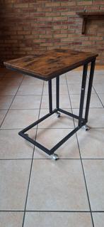 Verrijdbare Bijzettafel - Industrieel Design, Huis en Inrichting, Ophalen, Gebruikt, Rechthoekig, Minder dan 55 cm