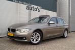 Bmw 3-serie Touring 318i Executive Automaat -LEER-PANO-LED-N, Automaat, Gebruikt, Euro 6, 3 cilinders