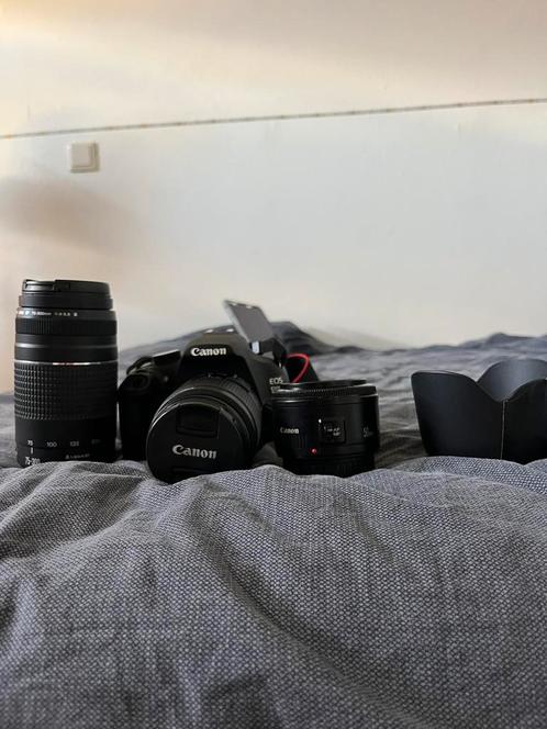 Canon 1200D DSLR Incl. 3 Lenzen, Audio, Tv en Foto, Fotografie | Lenzen en Objectieven, Zo goed als nieuw, Ophalen
